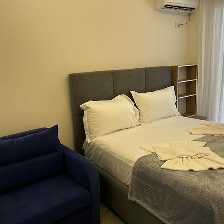 D&D Hotel Shëngjin المظهر الخارجي الصورة