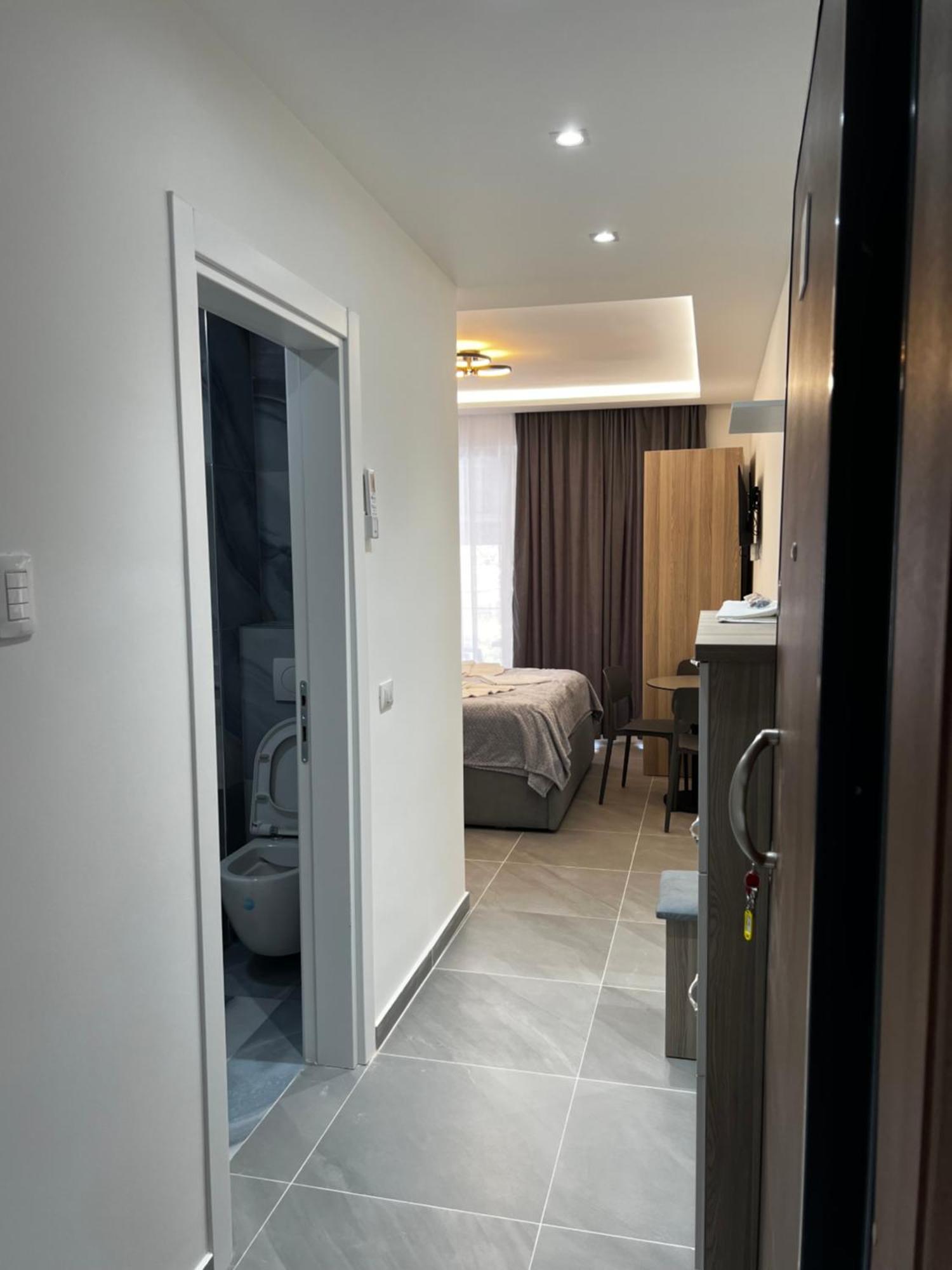 D&D Hotel Shëngjin المظهر الخارجي الصورة