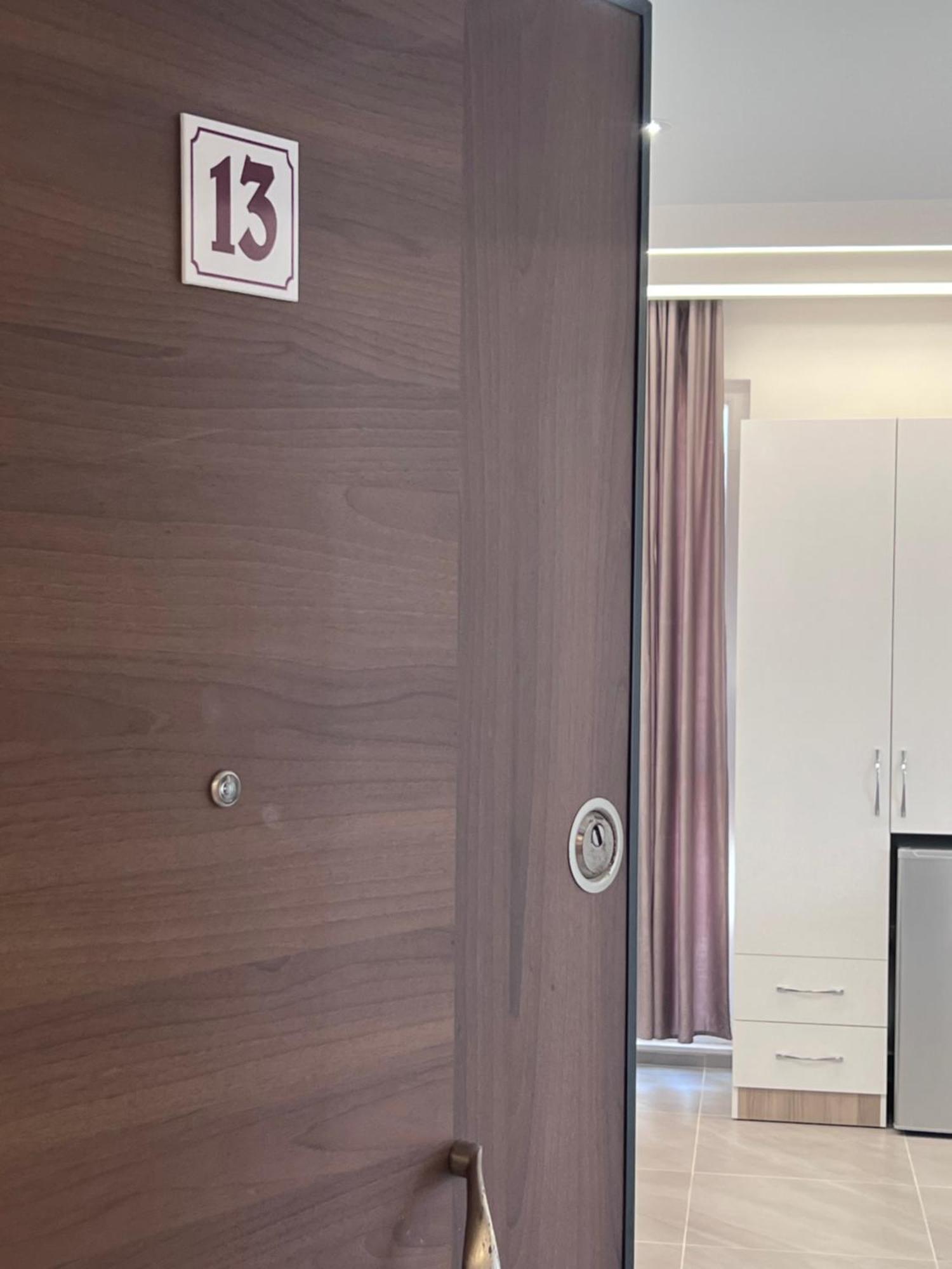 D&D Hotel Shëngjin المظهر الخارجي الصورة